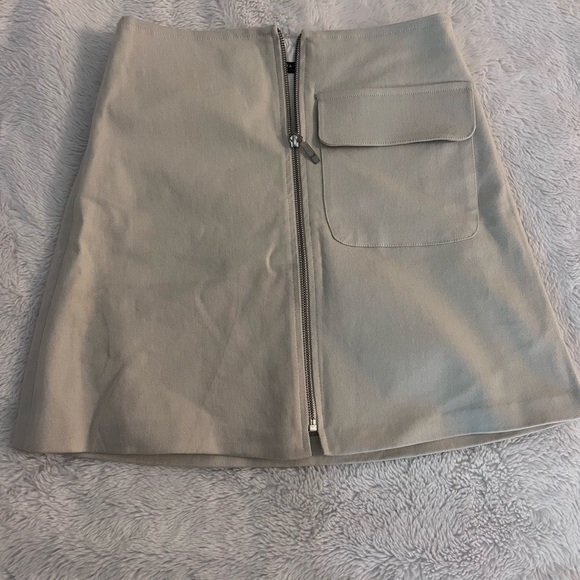 Zara A-line skirt - Picture 4 of 4